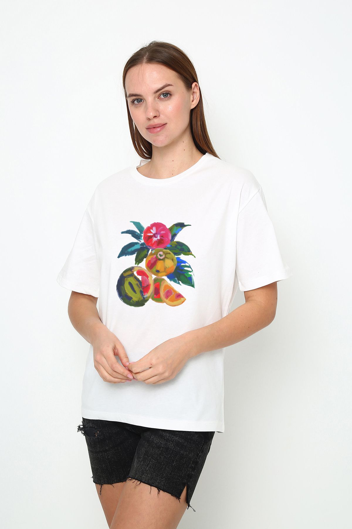 vikitekno oversize bisiklet yaka sulu boya meyveler baskılı tasarım kadın t-shirt
