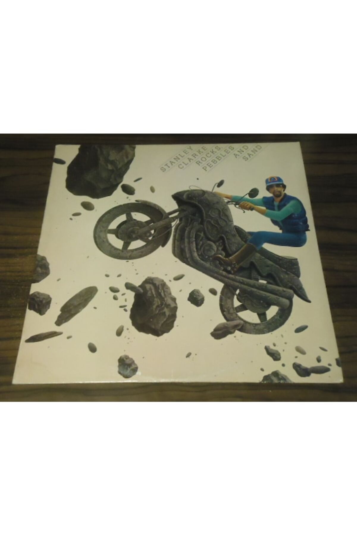 Ege Kitap ve Plak Evi Stanley Clarke - Rocks. Pebbles And Sand . LP 1980 Fusion