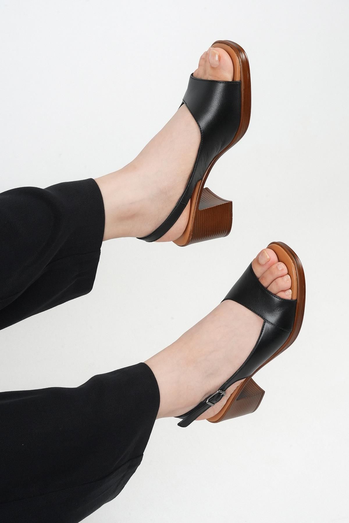 Stilbagshoes ROWENA HAKİKİ DERİ TOPUKLU KADIN GÜNLÜK AYAKKABI SİYAH