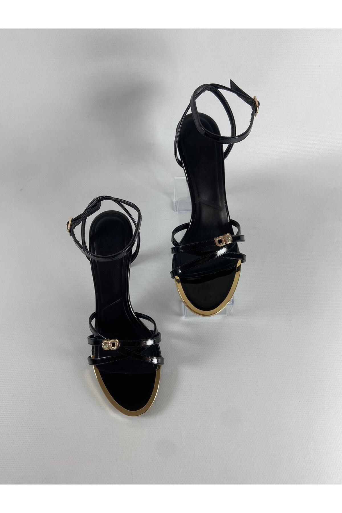 DİVA Kadın İnce Bantlı Topuklu Stiletto Taş Detaylı