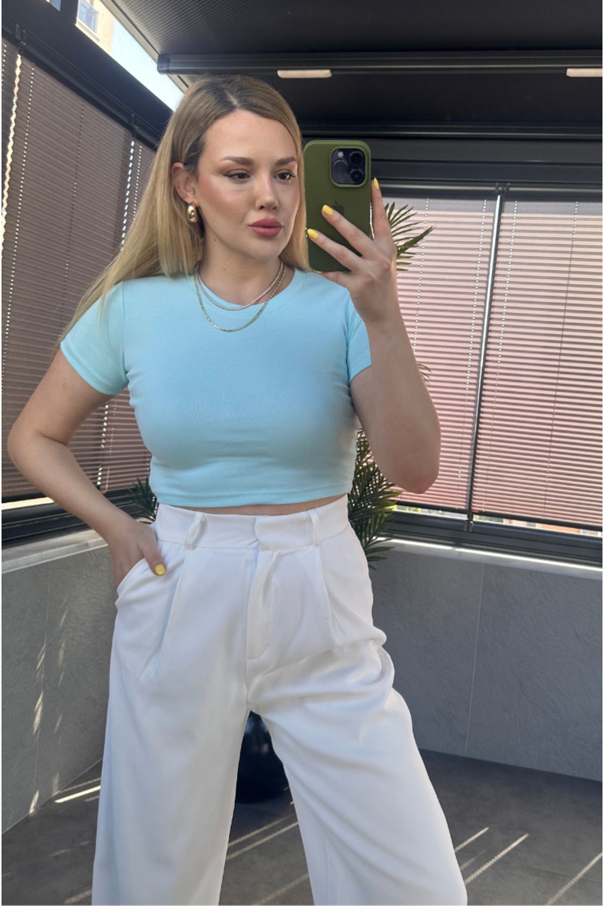 MİR STORE Bebe Mavisi Yarım Kollu Slim Basic Crop