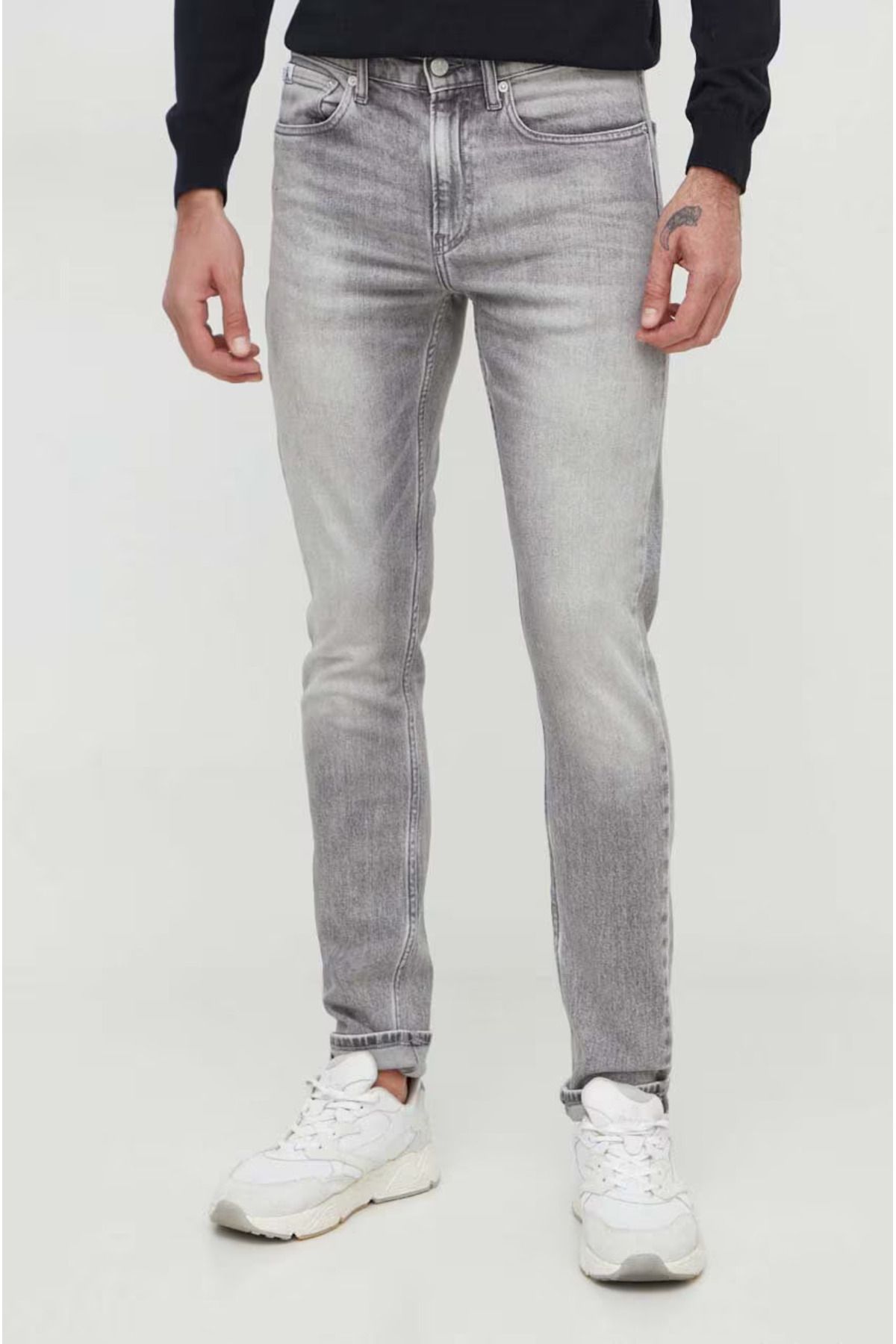 Calvin Klein erkek denim slim taper jean pantolon j30j324833