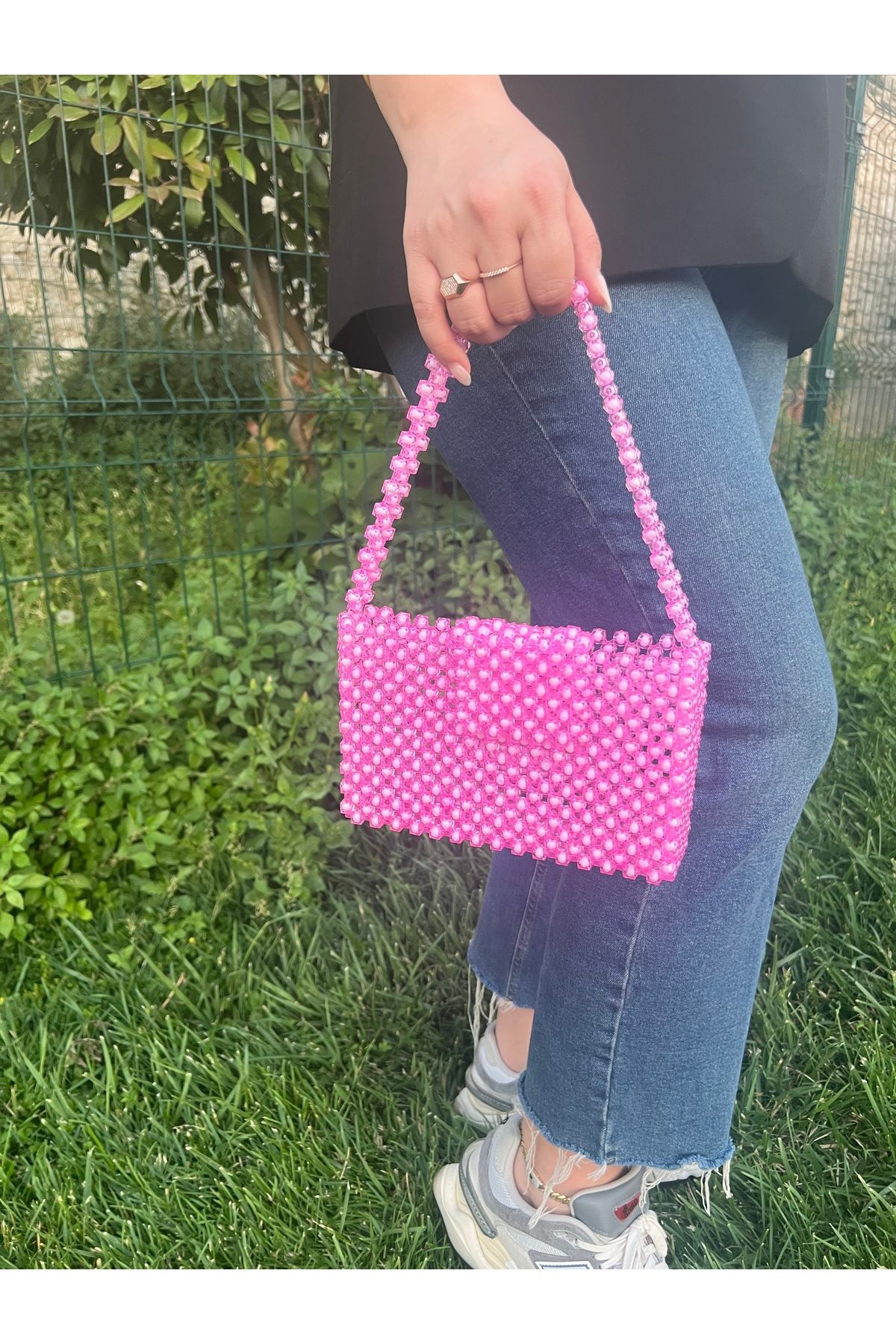 GÖKÇEBUTİKS Özel Tasarım Pembe Boncuk El Çantası