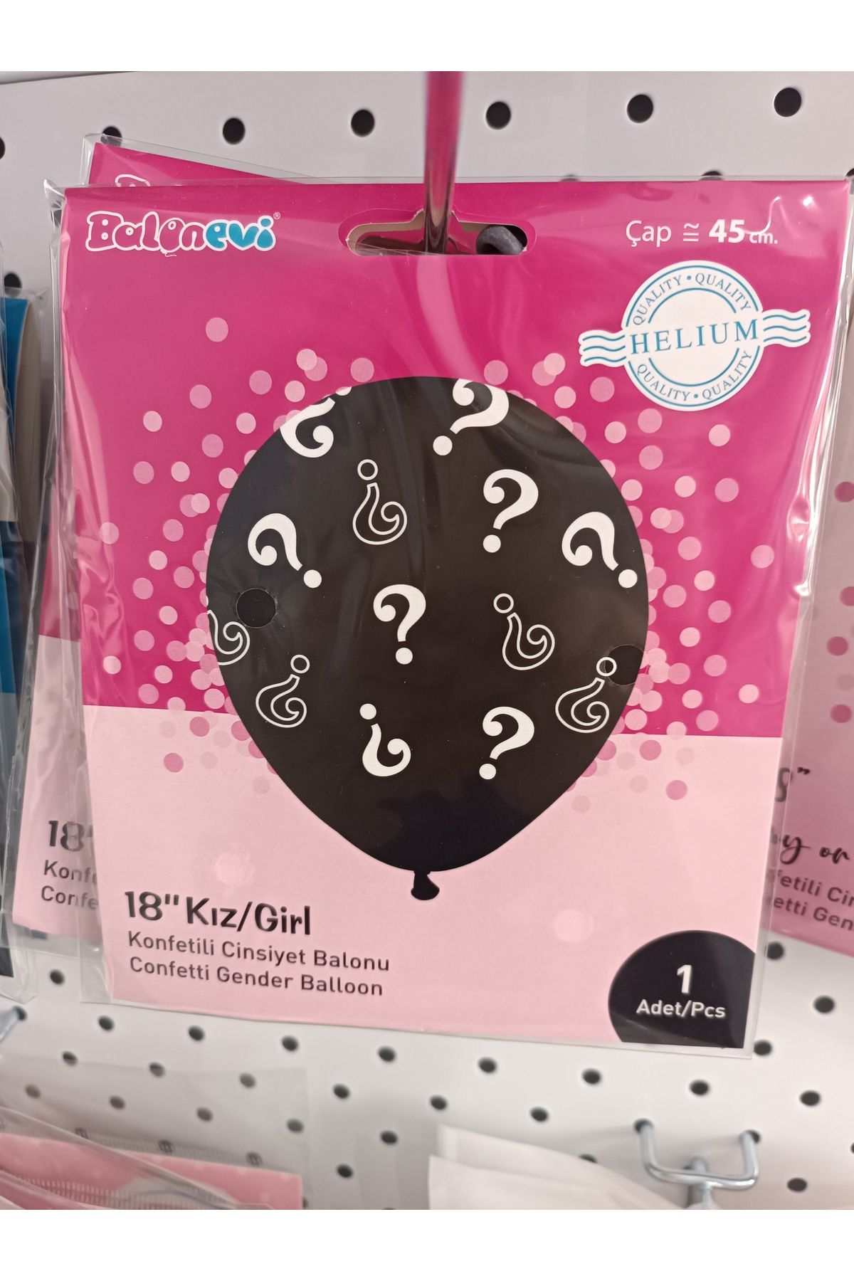 Nenya Cinsiyet partisi balonu kız