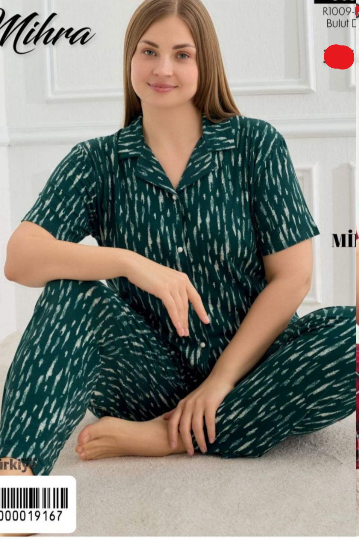 Mihra Milan Kumaş Battal Beden Yakalı Düğmeli Pijama Takımı 50501