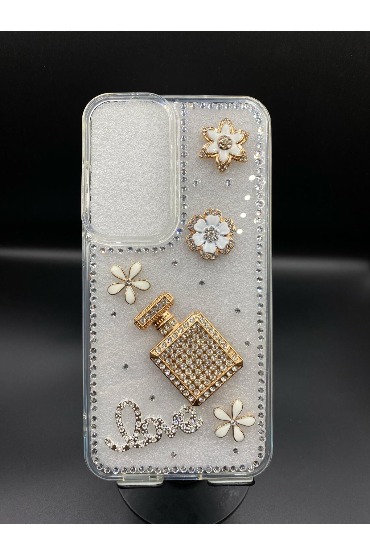 BotCase Iphone 15 PRO MAX Uyumlu Kadınlara Özel Işıltılı Şeffaf Şık ve Zarif Gold Taşlı İnci Detaylı Kılıf