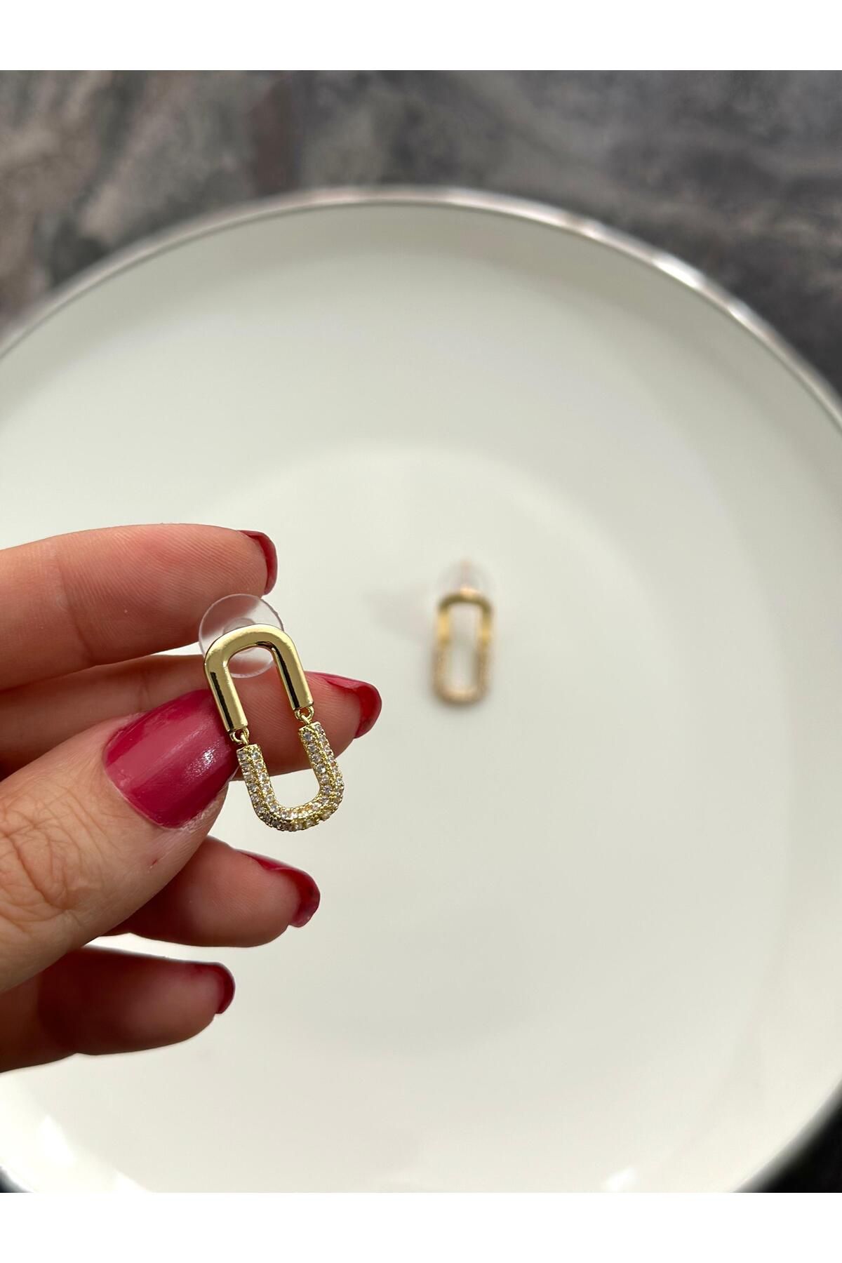 Nera Accessories Taşlı Küpe