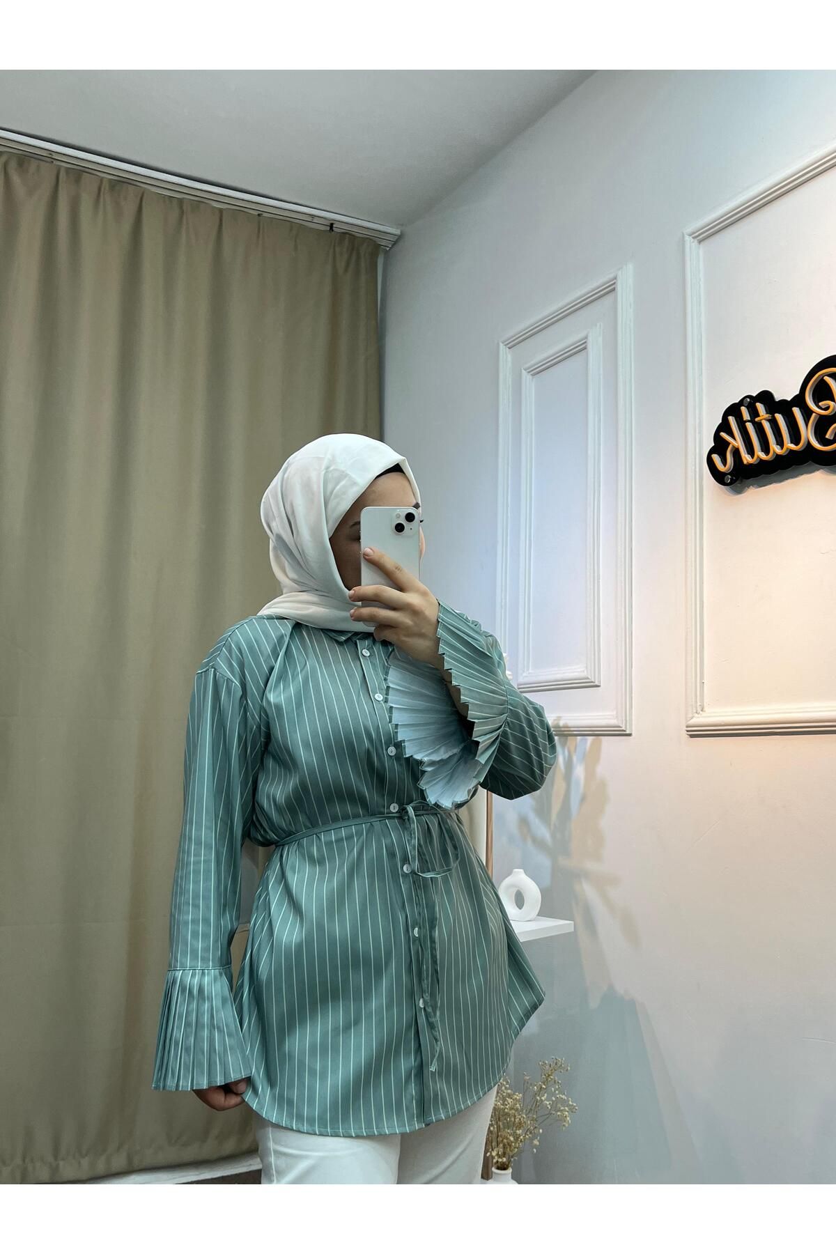 lamina KOLU PLİSELİ ÇİZGİLİ GÖMLEK