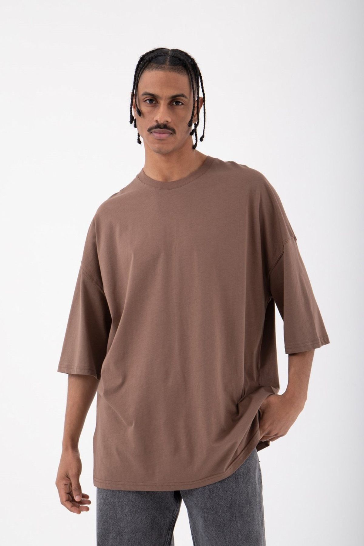 Glowery Unisex Oversize Geniş Kesim Yumuşak Dokulu Basic Nefes Alabilen Bisiklet Yaka Kahverengi Tişört