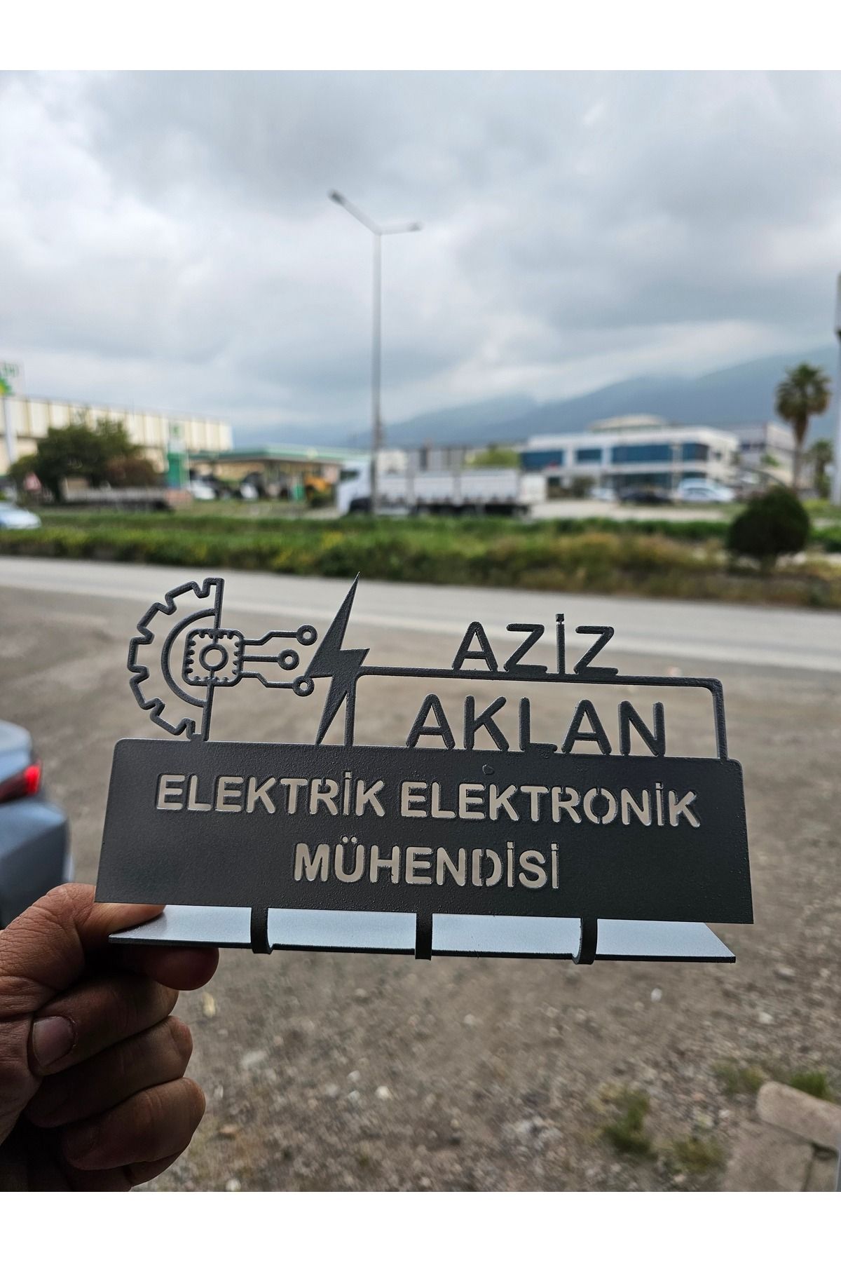 BDM421 Elektrik Elektronik Mühendisi Masa Üzeri İsimlik