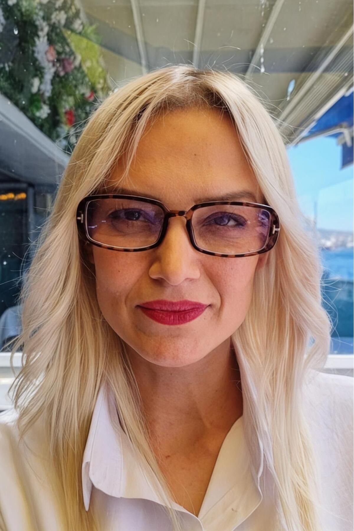 Mood Agenda Kadın Olivia Mavi Işık Korumalı Dinlendirici Dikdörtgen Model Ekran Gözlüğü