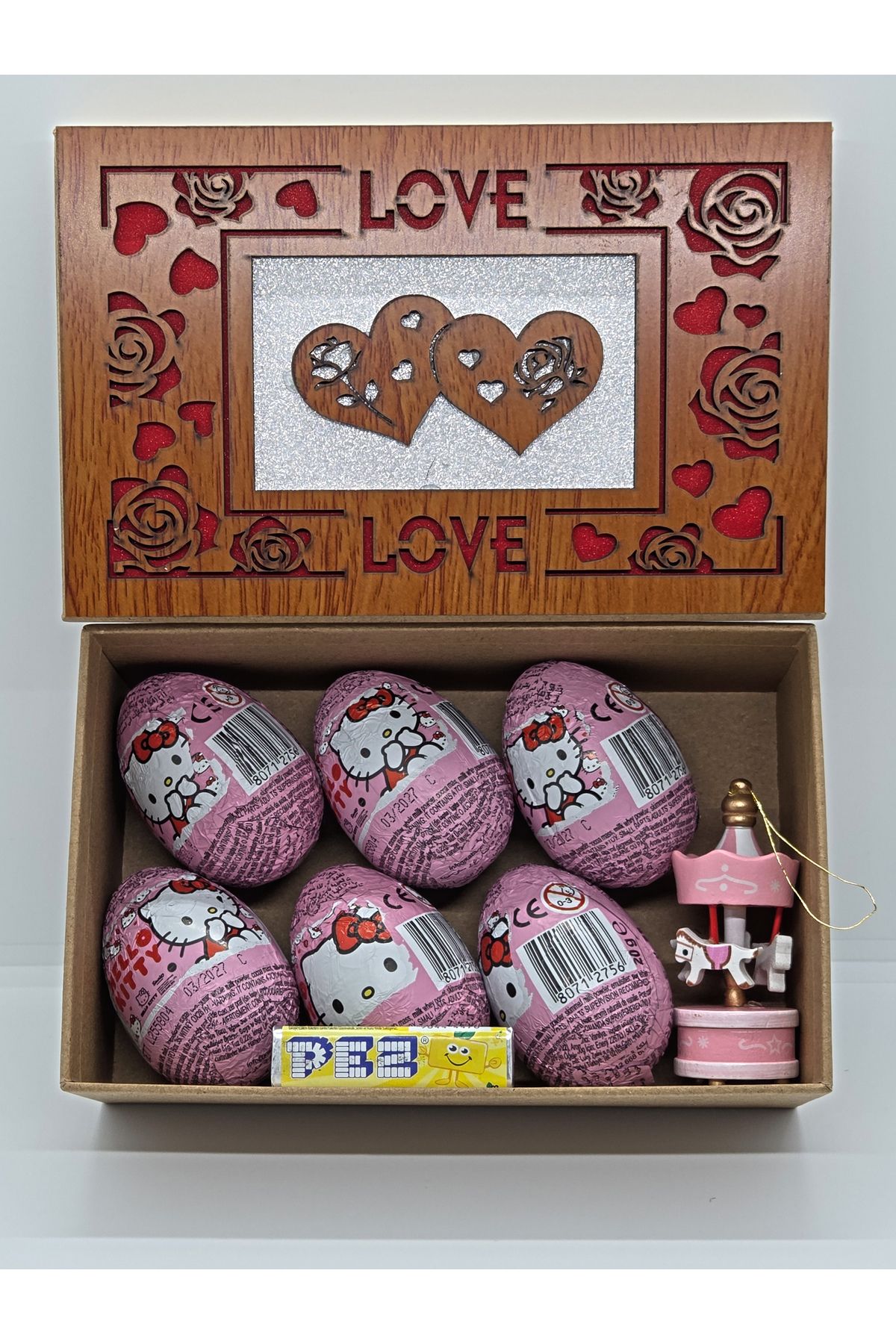 Collectors Store Hello Kitty Glutensiz Çikolatalı Sürpriz Yumurta 6 Adet & Hediyeli