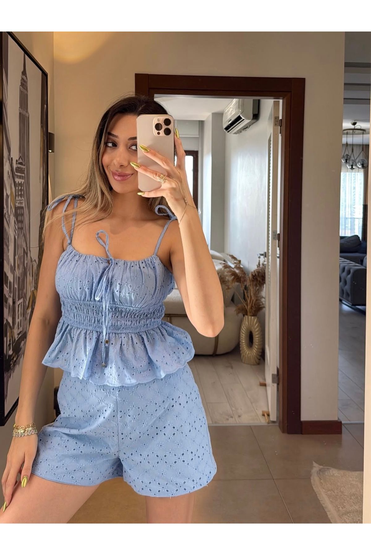 Quzu Fisto Detay Güpürlü Şort Bügülü Bluz Takım Mavi