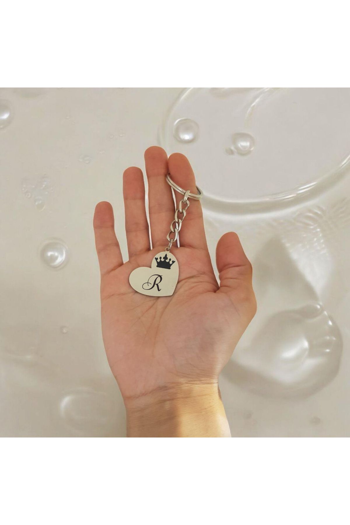 ARCHINO GOLD R Harfi Yazılı Kalp Motifli Zincirli Paslanmaz Çelik Plakalı Hediyeye Özel Anahtarlık-487harf