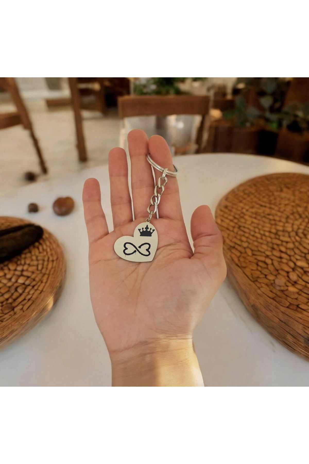 ARCHINO GOLD Sonsuz Aşk Temalı Zincirli Kalp Motifli Paslanmaz Çelik Plakalı Hediyeye Özel Anahtarlık-487sembol