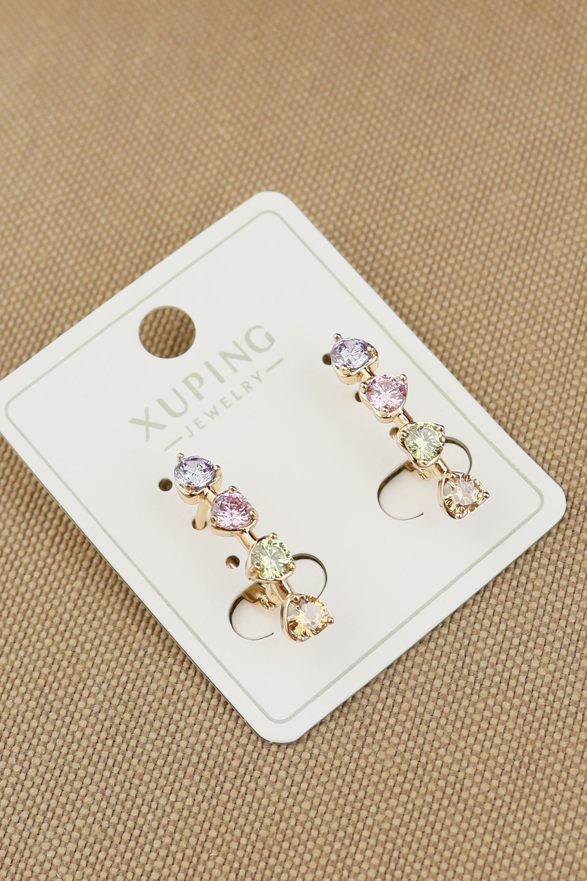 Keyifli Hayaller Xuping Vip Küpe - Renkli Kalp Zirkon Taşlı Şık Kararmaz Solmaz Xuping Marka 2,5cm Klipsli Küpe
