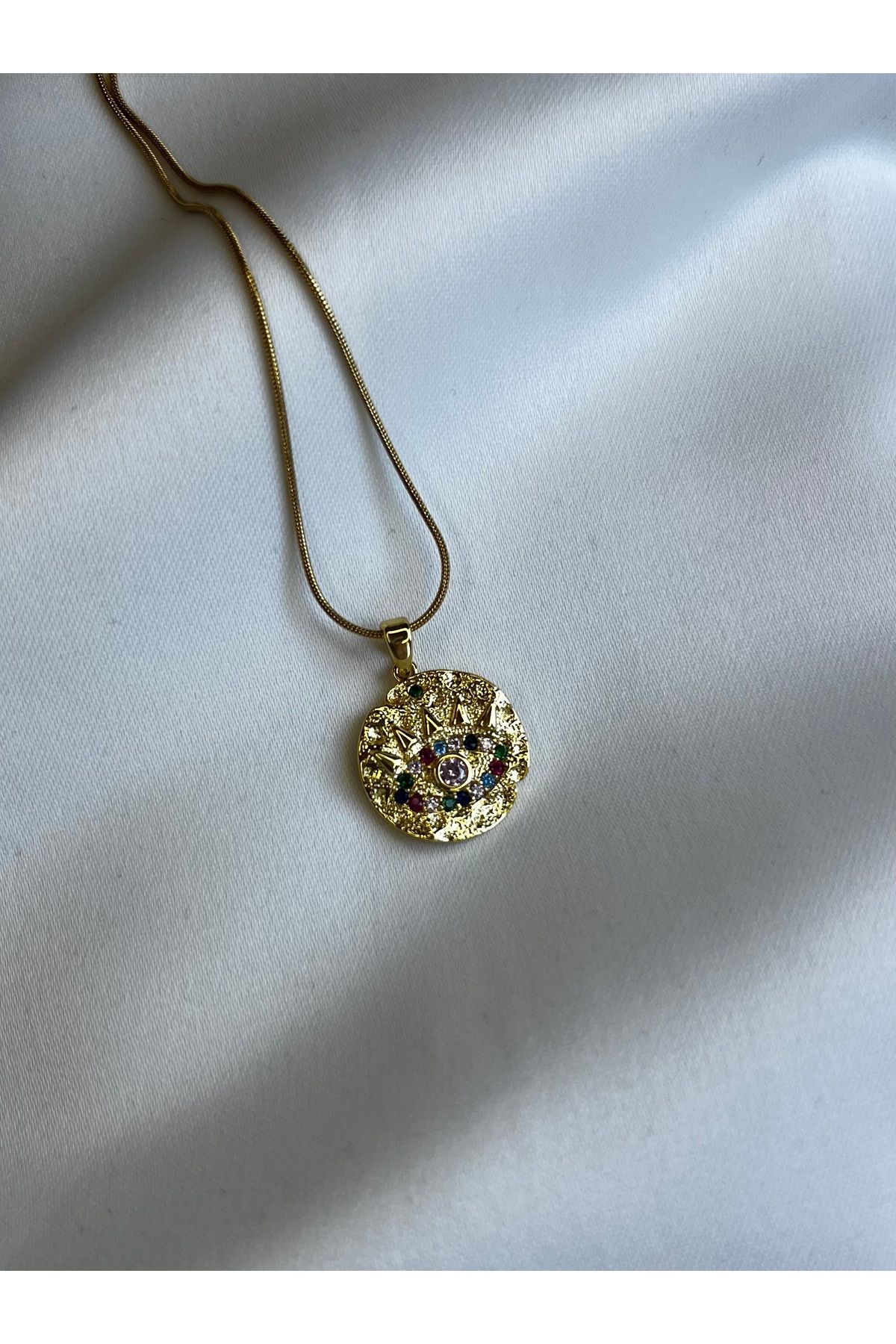 MODA Göz Motifli Renkli Taşlı Vintage Kolye