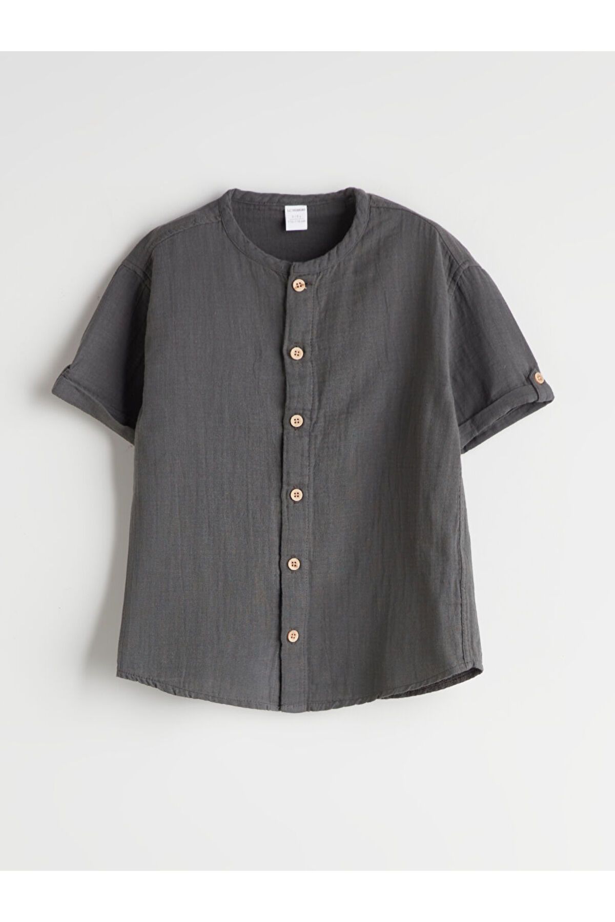 LC Waikiki-Basic Boy's Shirt and Shorts 2-Piece 2