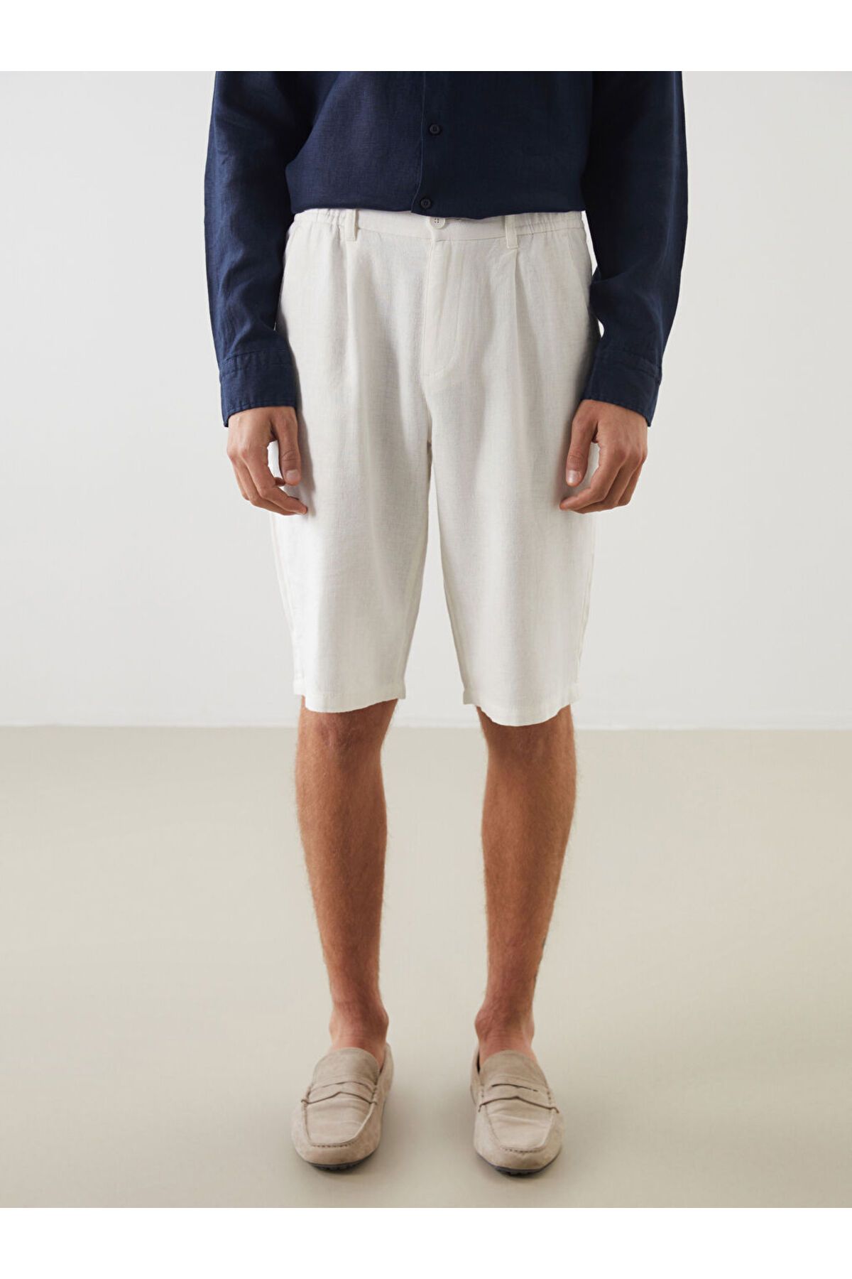 LC Waikiki-Ανδρικό σορτς Standard Mold Linen Blend 3