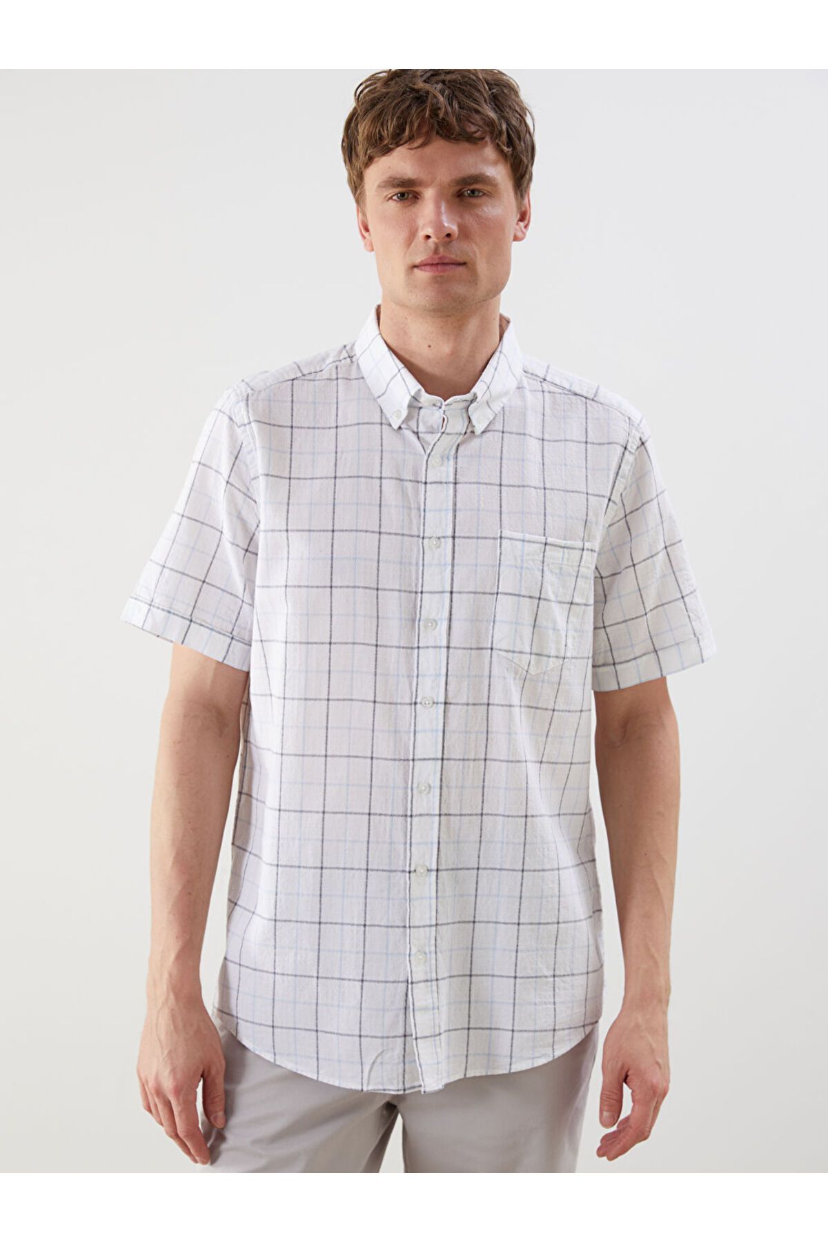 LC Waikiki Regular Fit Kısa Kollu Ekose Armürlü Erkek Gömlek