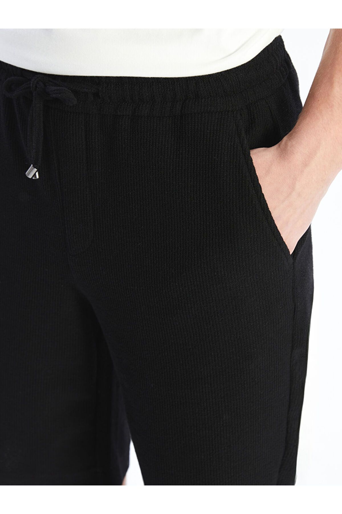 LC Waikiki-Νέο μαύρο ανδρικό σορτς Standard Fit 3