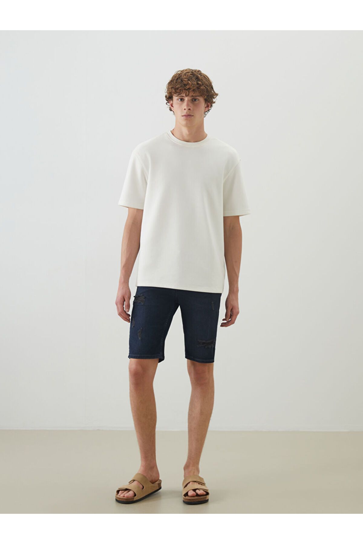 LC Waikiki Süper Skinny Fit Erkek Jean Şort