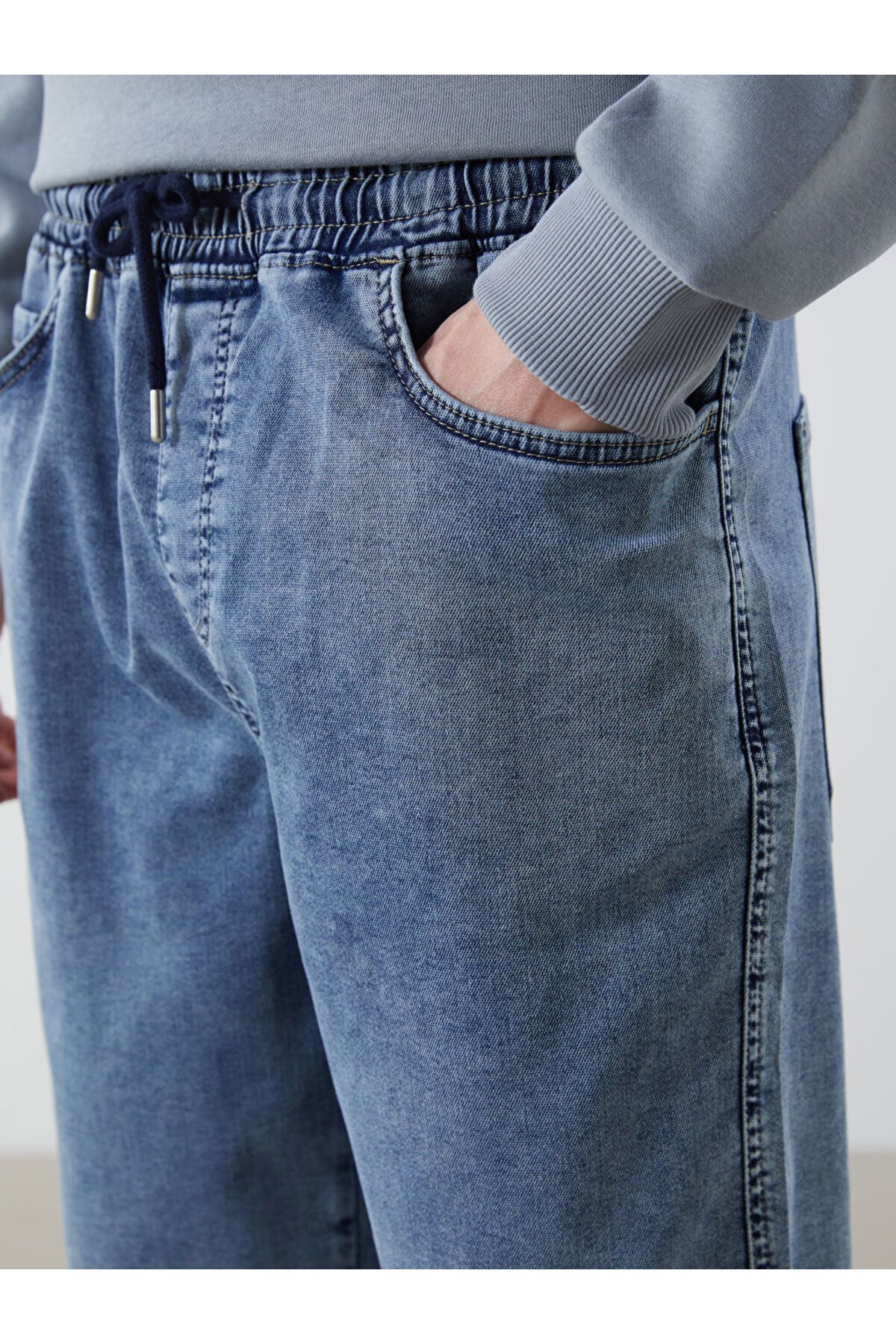 LC Waikiki-Ανδρικό τζιν σορτς Standard Fit 3