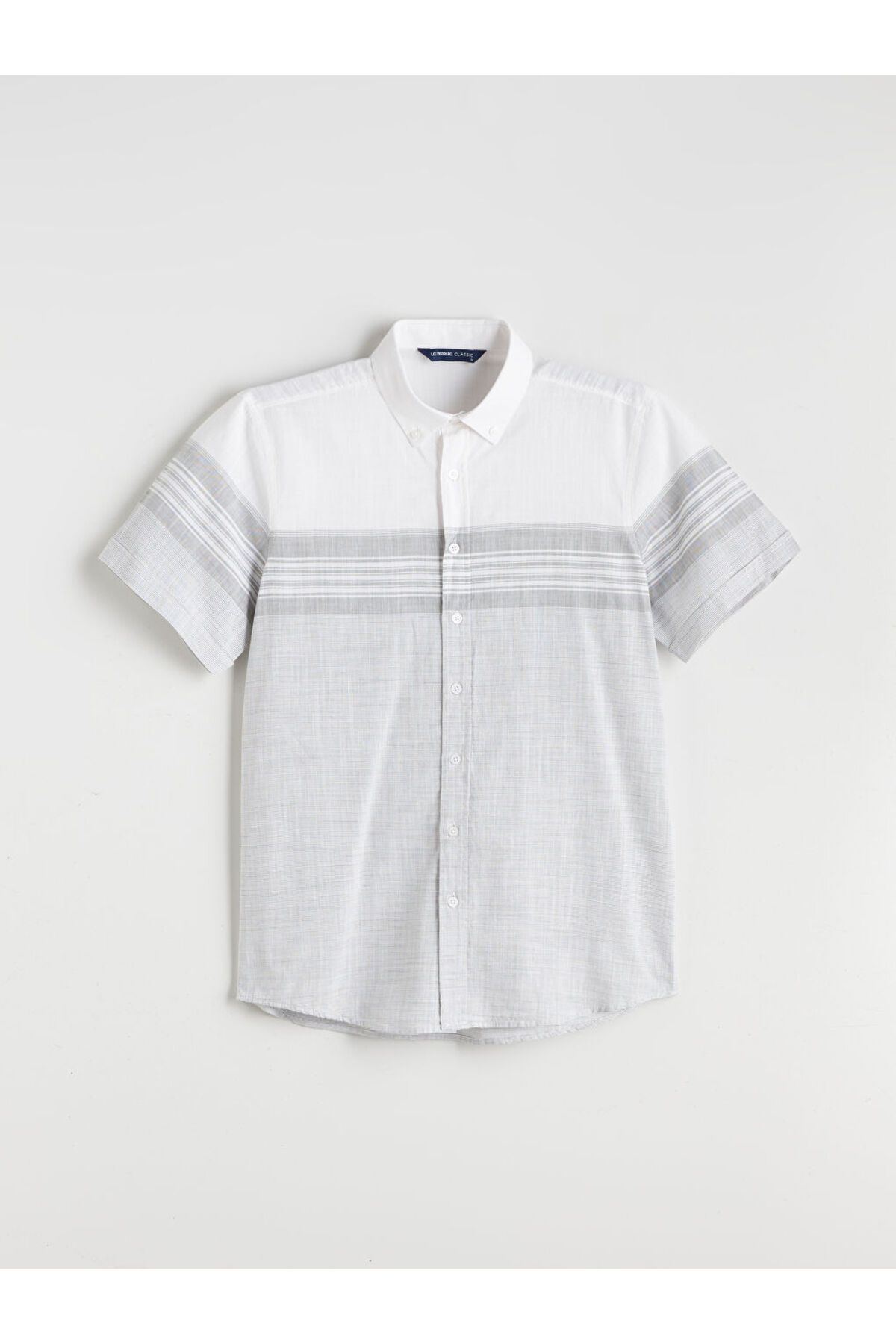 LC Waikiki Regular Fit Kısa Kollu Çizgili Poplin Erkek Gömlek