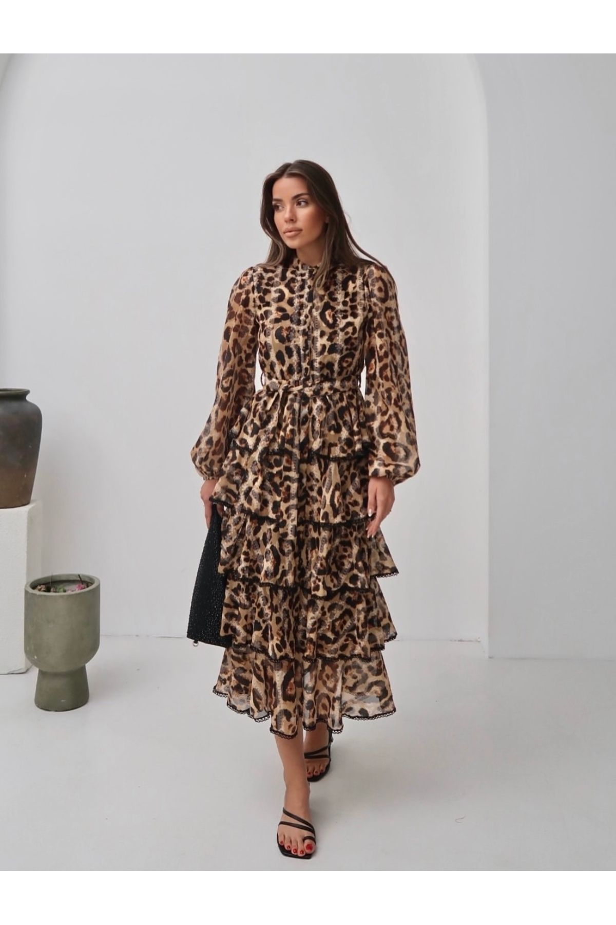 Afiş Butik Leopar Desenli Şifon Kat Kat Elbise