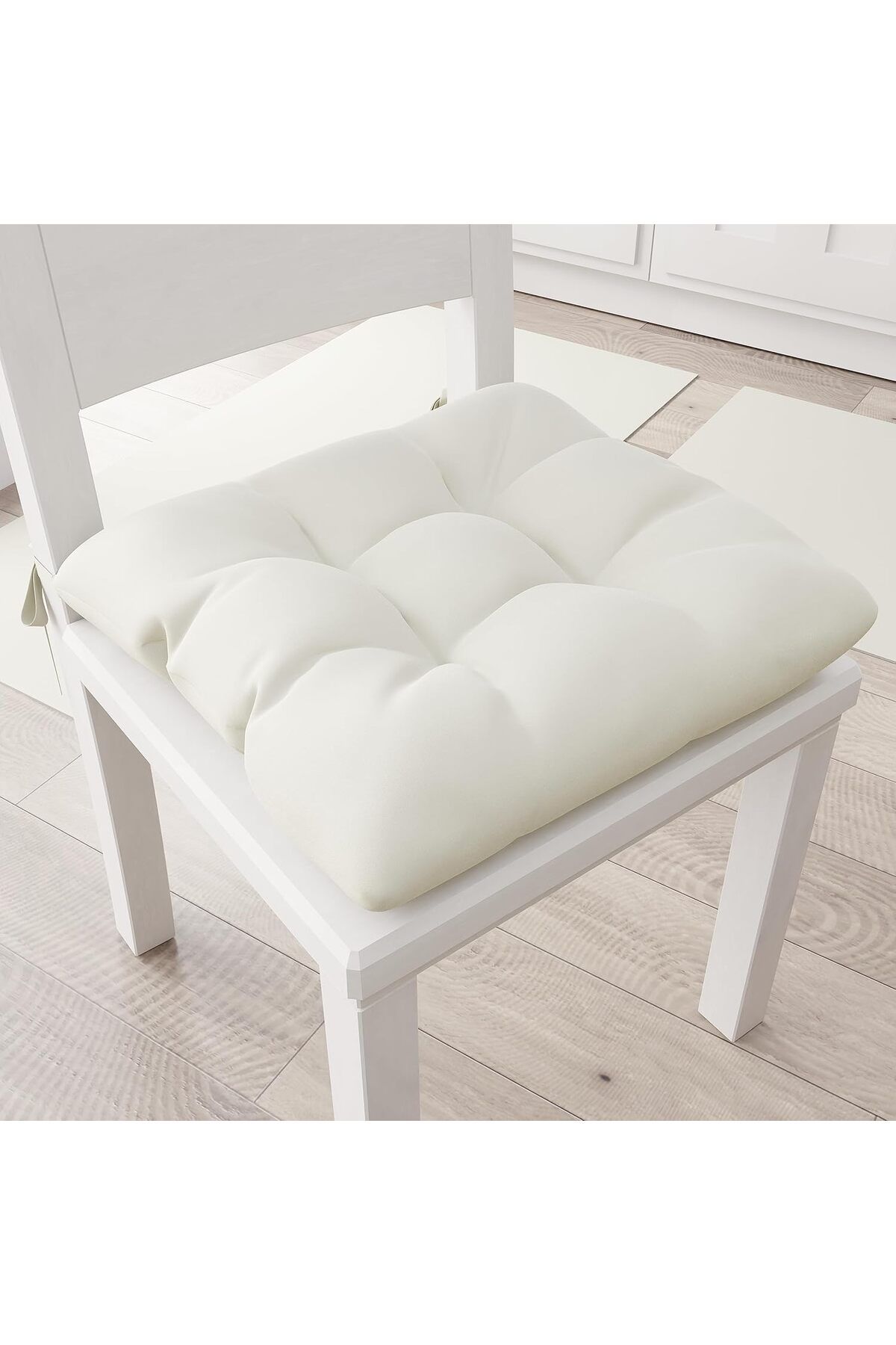 AKGÜN EV TEKSTİLİ Pofidik Sandalye Minderi Özel Dikişli Bağcıklı 40x40cm