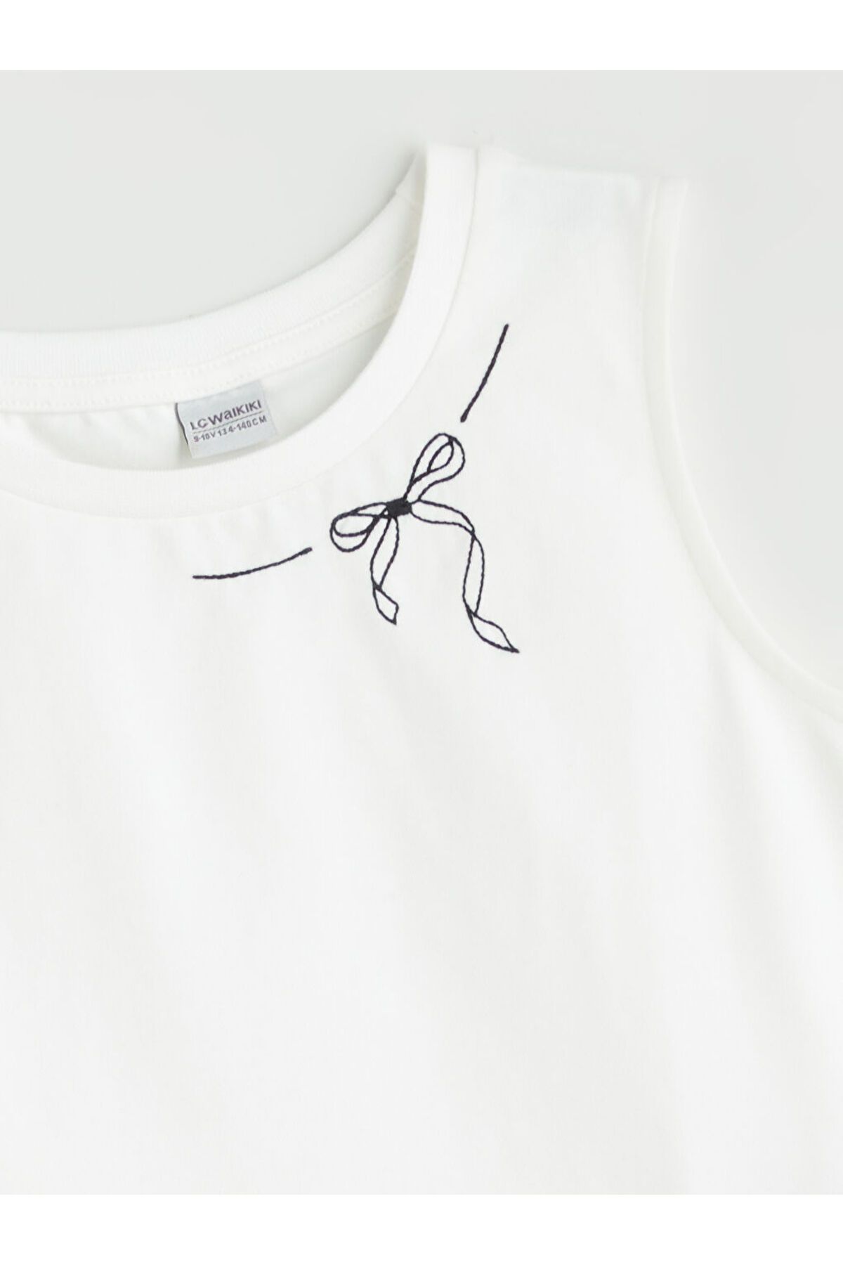 LC Waikiki-Sparkling Selections from Shining Store |   Ecru Bow Detailed Girl's Undershirt 2