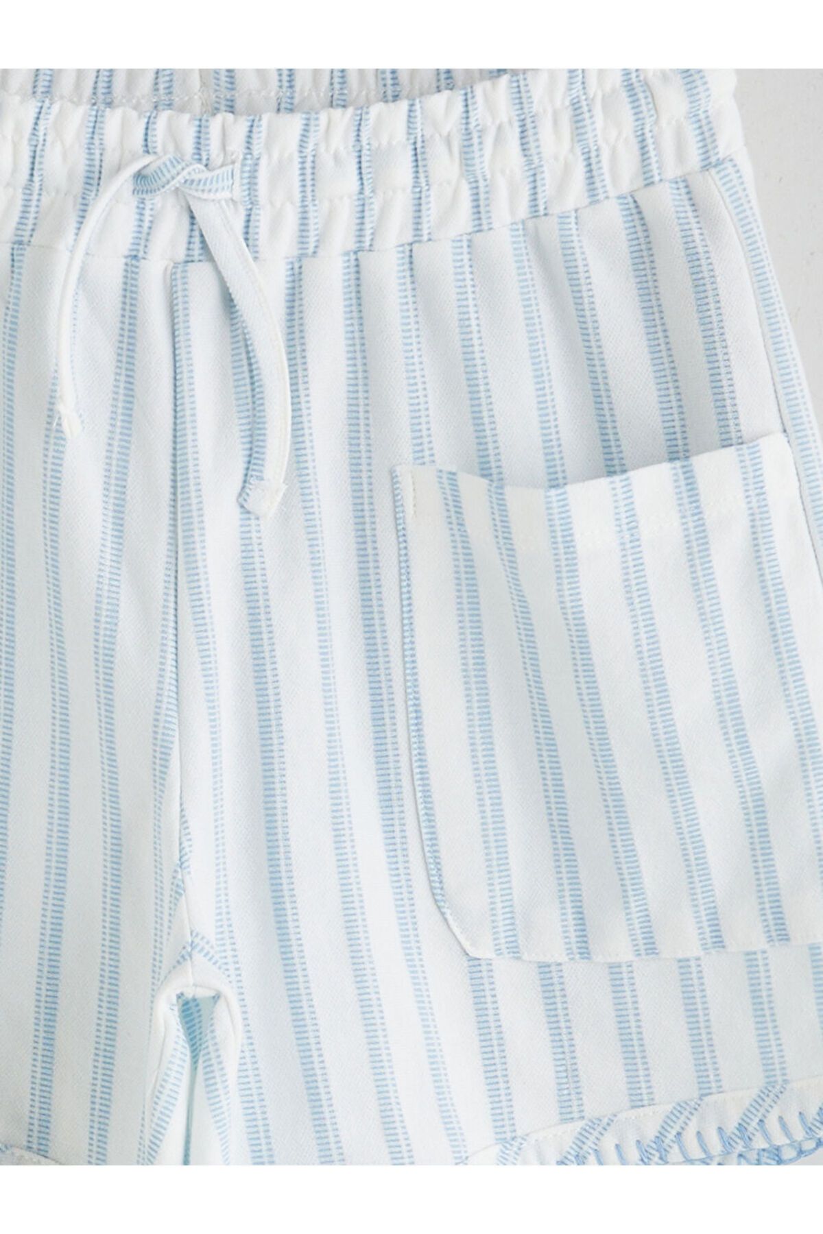LC Waikiki-Create Your Style from Uzg Store |   Girls' Shorts with Elastic Waist 5
