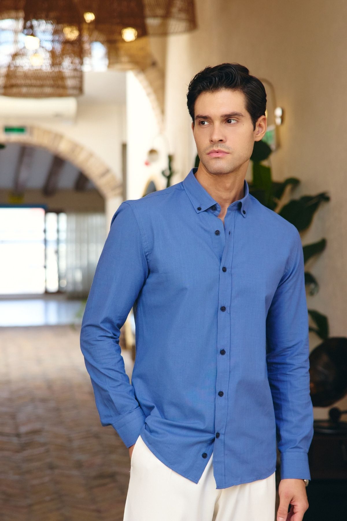 Livio Ferri Turi Erkek Pamuk Gömlek Modern Slim Fit Keten Görünümlü Uzun Kol