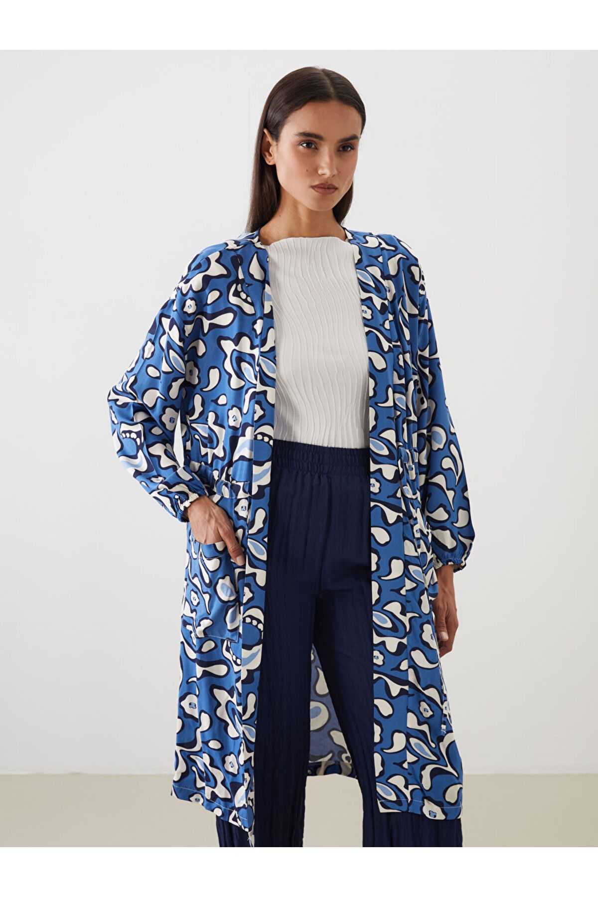 LC Waikiki Şal Yaka Desenli Oversize Kadın Kimono