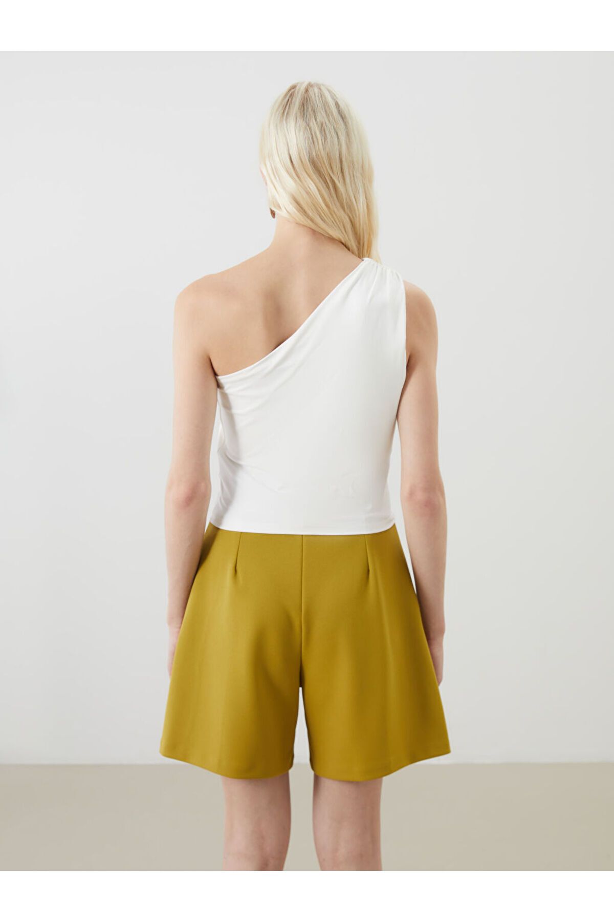 LC Waikiki-Create Your Style from Uzg Store |   One Shoulder Gathered Blouse 5