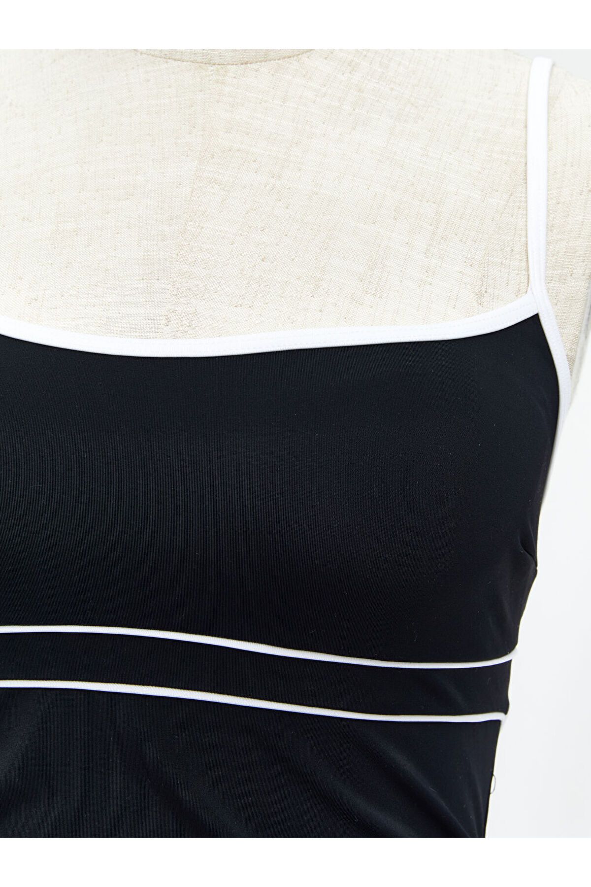 LC Waikiki-Create Your Style from Uzg Store |   Black Striped Women's Swimsuit with Removable Pad 3