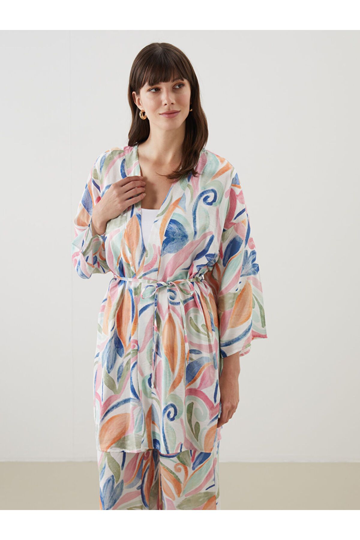 LC Waikiki Şal Yaka Desenli Oversize Kadın Kimono