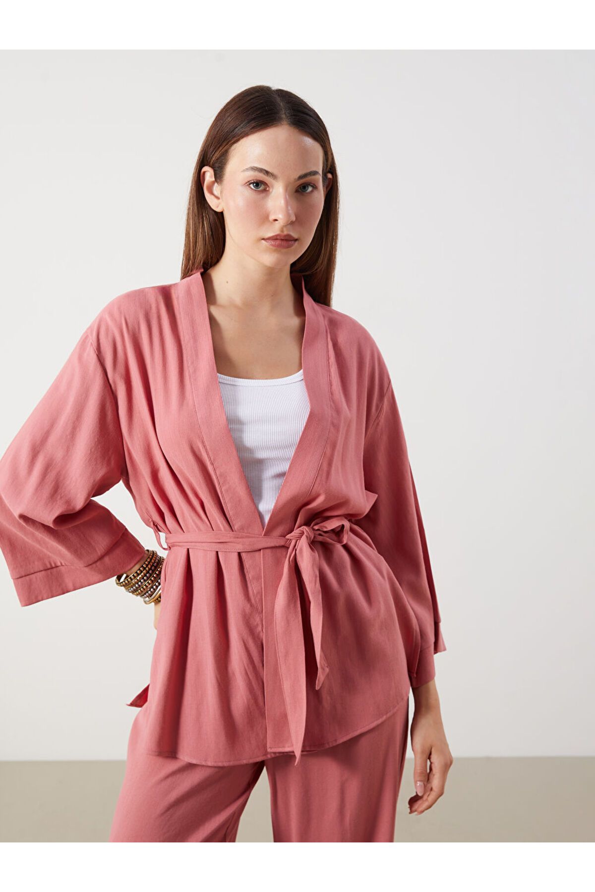 LC Waikiki Şal Yaka Keten Karışımlı Oversize Kadın Kimono
