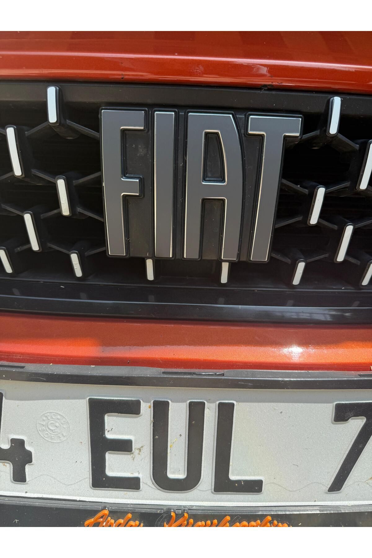 Fiat Egea Amblem/Logo Kaplama Sticker Set Koyu Gri