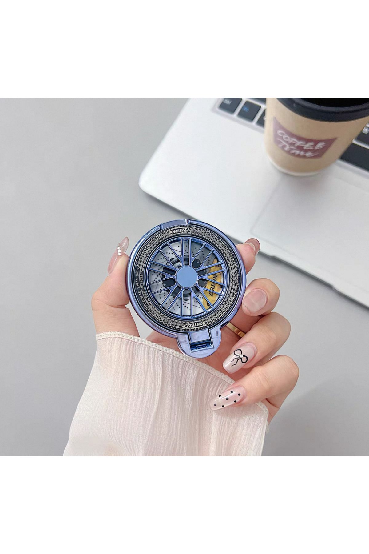 EDELFU Popsocket Tekerlek Temalı Dönen Jantlar Yapışkanlı Standlı Telefon Tutacağı Plastik ve Hafif Tutacak