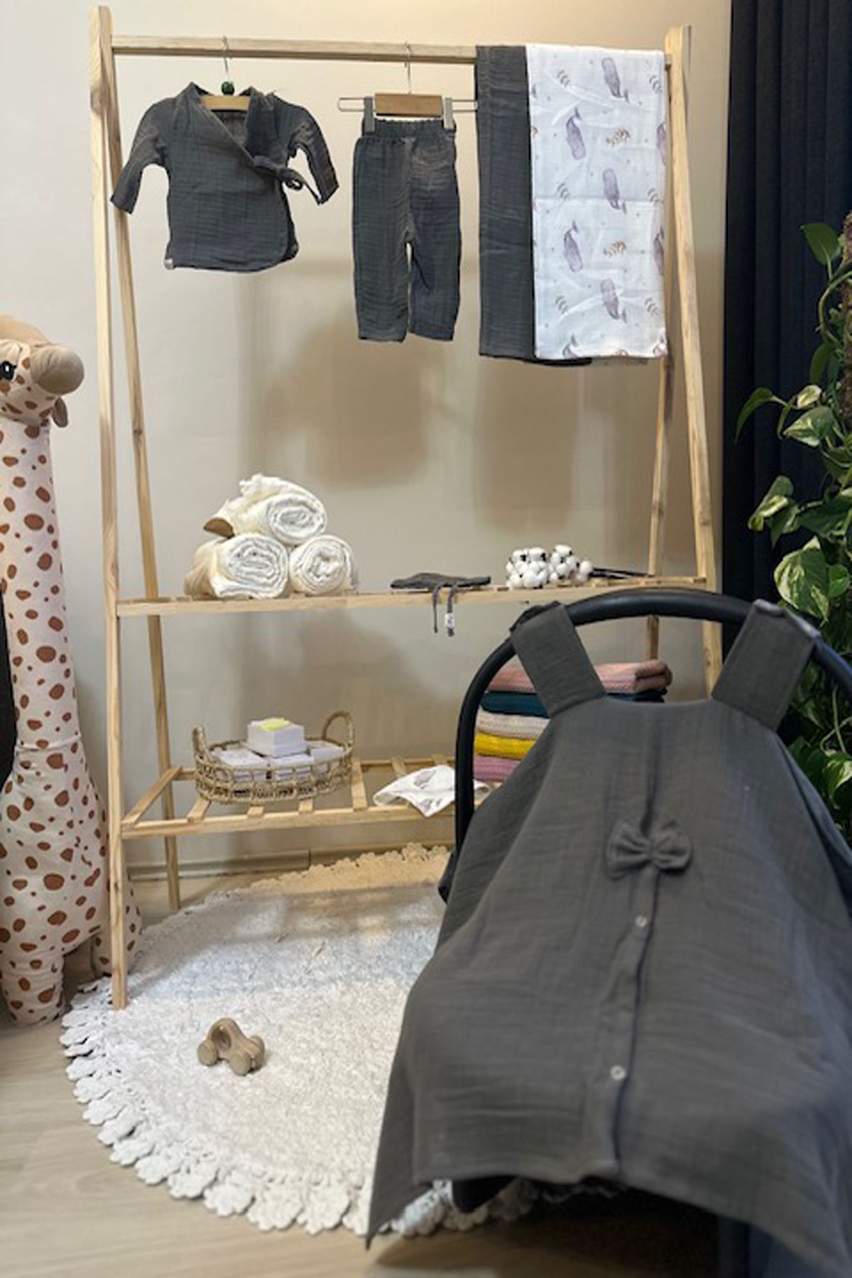 TİJA Hastane çıkış Seti %100 Pamuk Battaniye, Kimono takımı, Müslin Örtü, Fular, Puset Örtüsü, Çorap