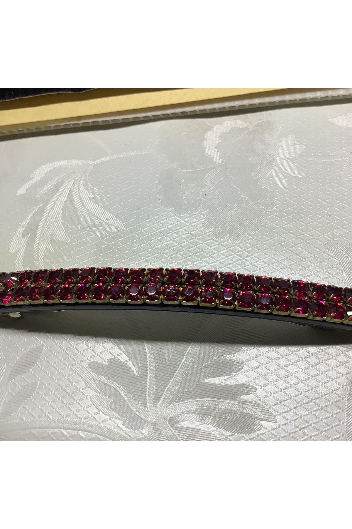 Noemi Kristal tasli sac tokasi