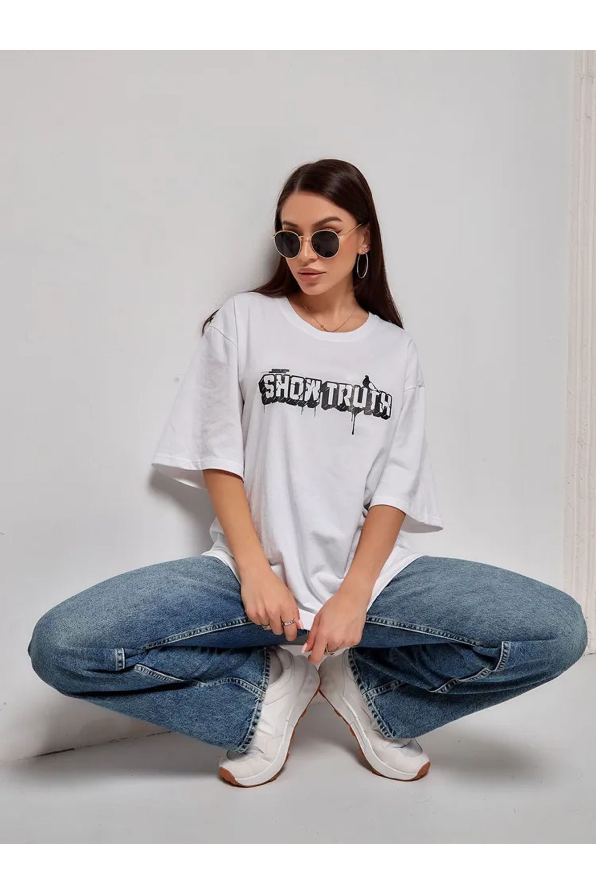 ELNOYA Unisex Pamuklu Beyaz Oversize "Show Truth" Baskılı Bisiklet Yaka Rahat Günlük T-shirt