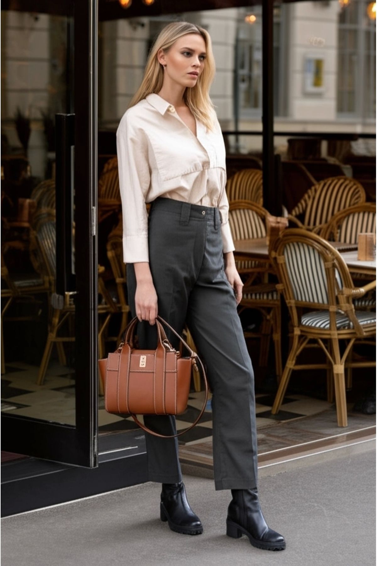 PayBuy Kadın Mini Tote Çanta El ve Omuz Kullanımına Uygun Modern Gold Tokalı Tasarım