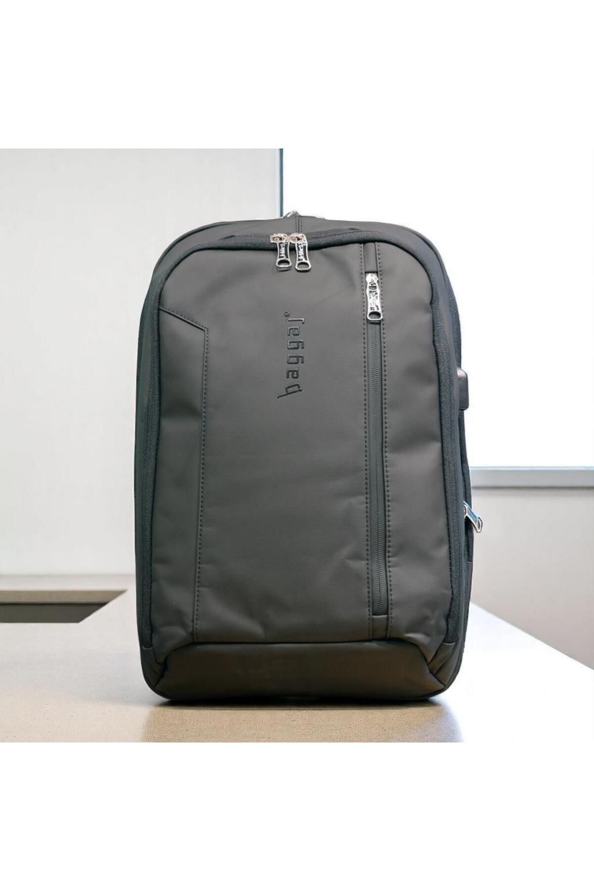 Baggaj Laptop Gözlü ve Körüklü İnce Tasarım Sırt Çantası Baggaj S24133