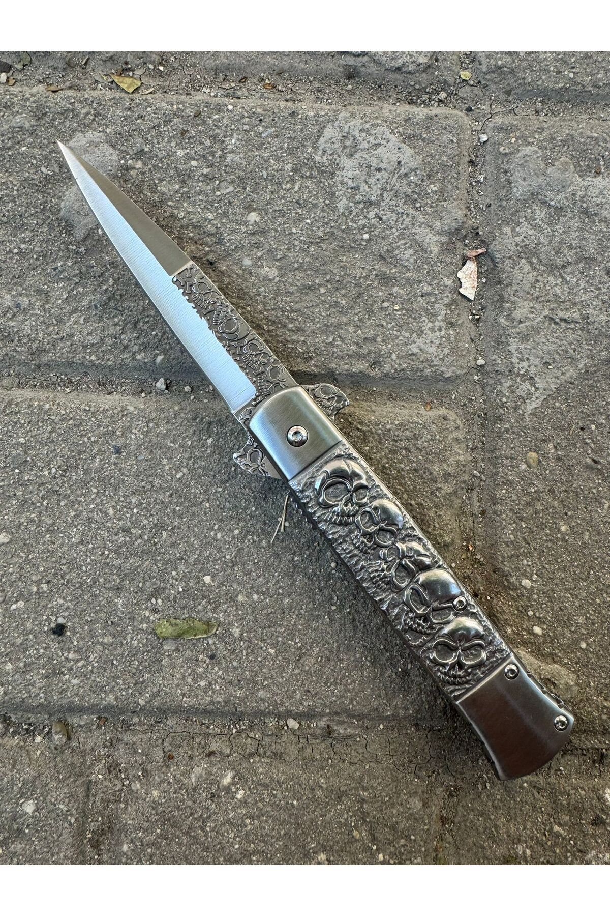 hafız ömer efendi değişmeyen kalite 1829 Kuru Kafa Kabartmalı Çelik