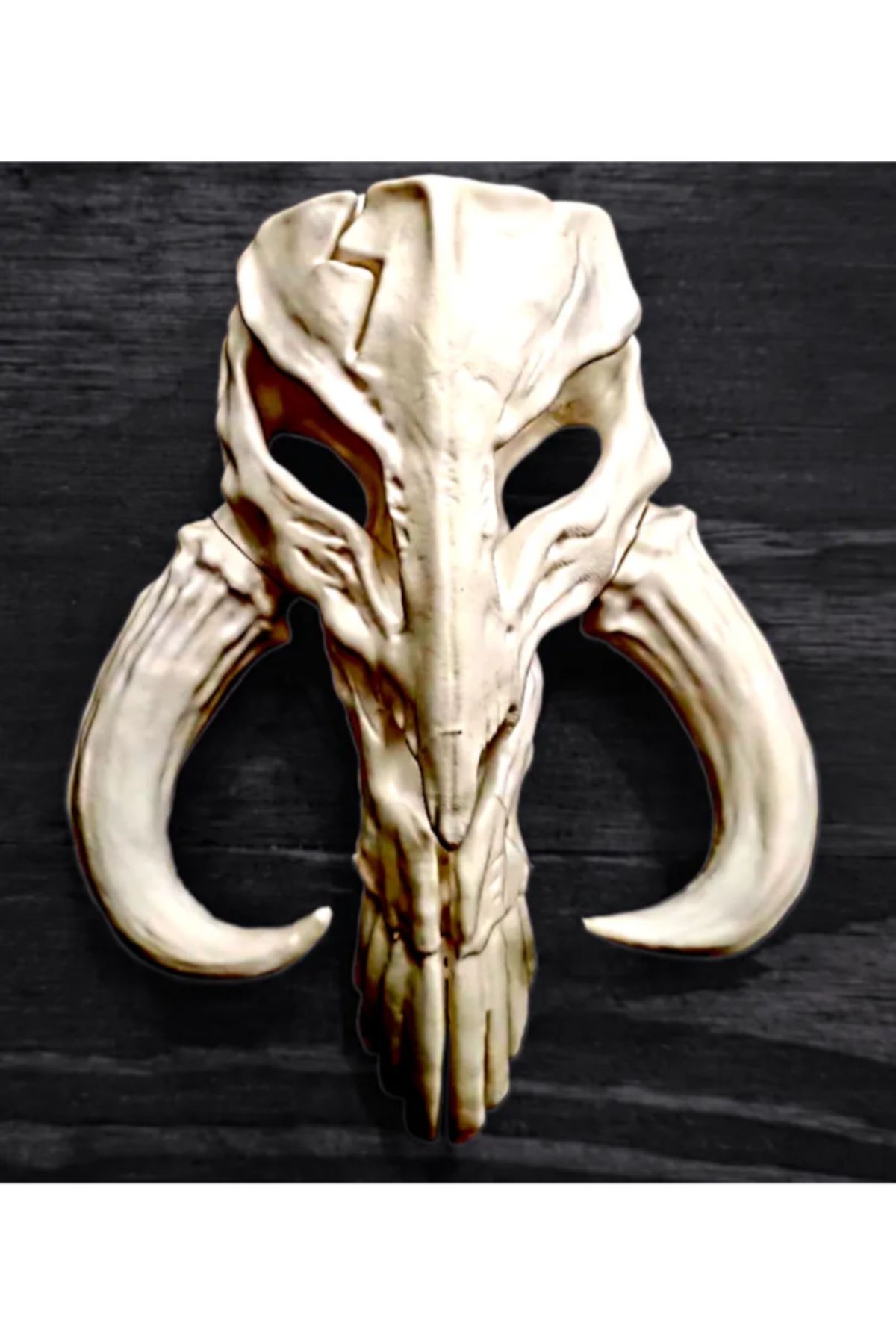 NOMOTHETIC Mythosaur Kafatası – Mandalorian Temalı Dekor