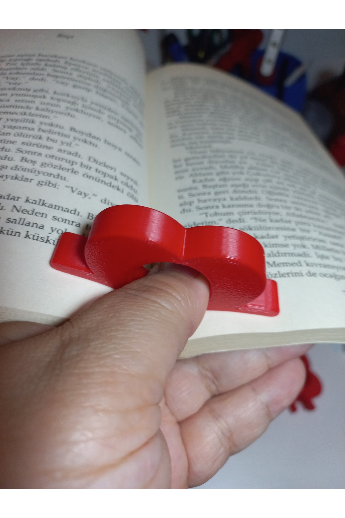 Mescolare Kalp Şeklinde Kitap Okuma Yüzüğü – Kırmızı (Ergonomik Tasarım)