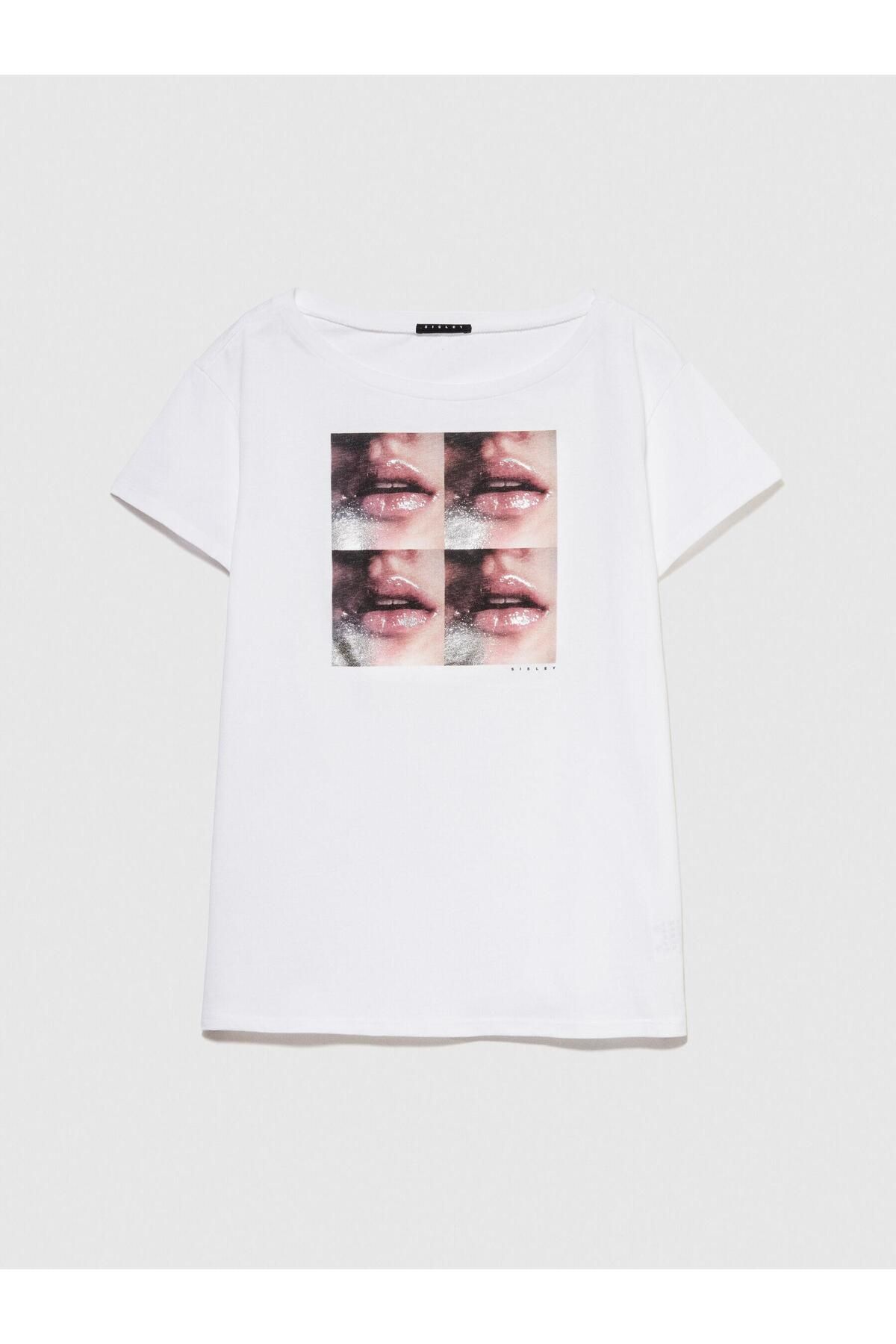Sisley %100 Pamuk Fotoğraf Baskılı Geniş Yaka T-Shirt Kadın Beyaz T-Shirt - 324P3I1XL104T