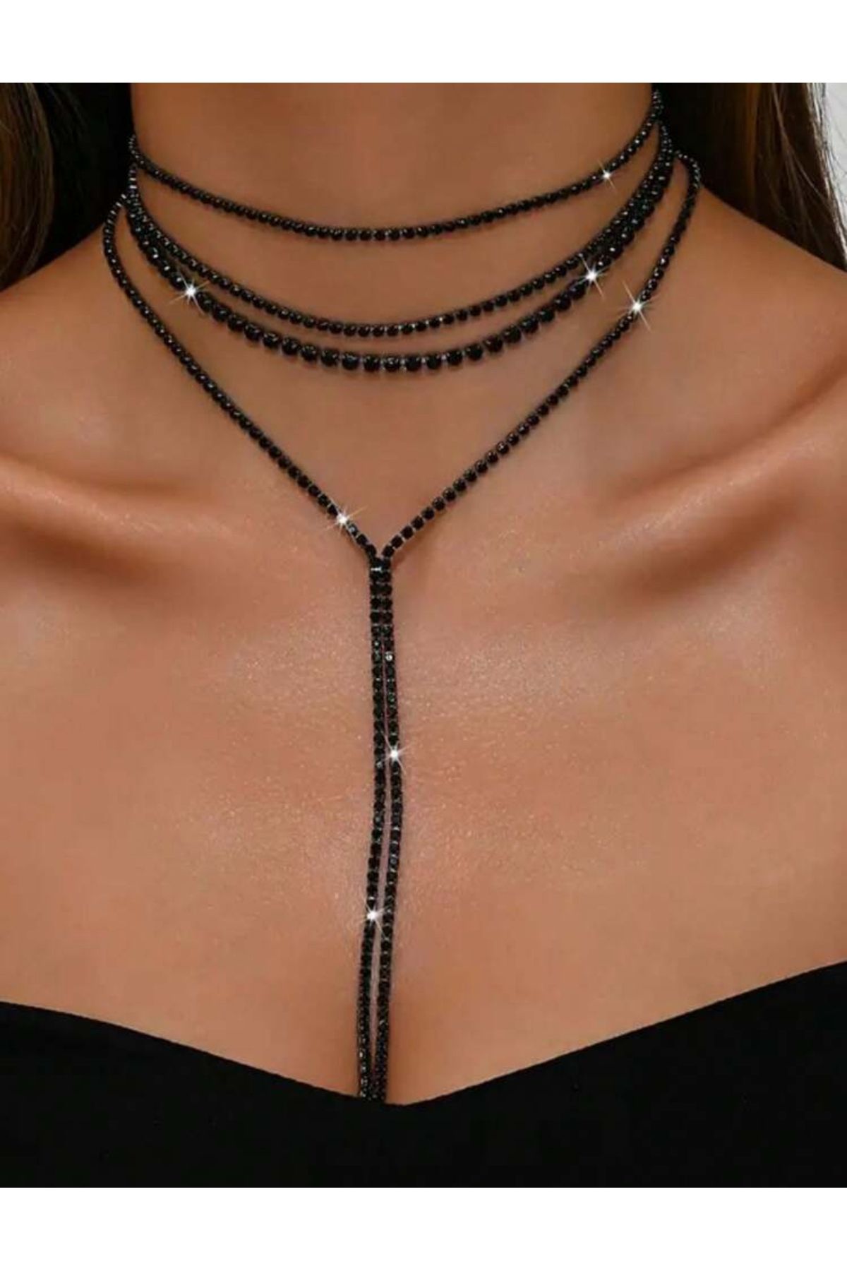 La Saade Siyah Taşlı Katmanlı Y Kolye – Gece Işıltısı Siyah Choker Kolye